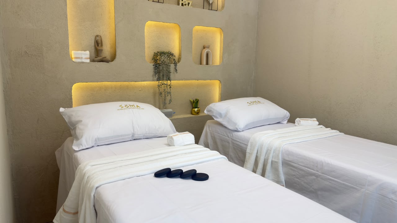 Cabina doble de masaje con piedras calientes en SOMA